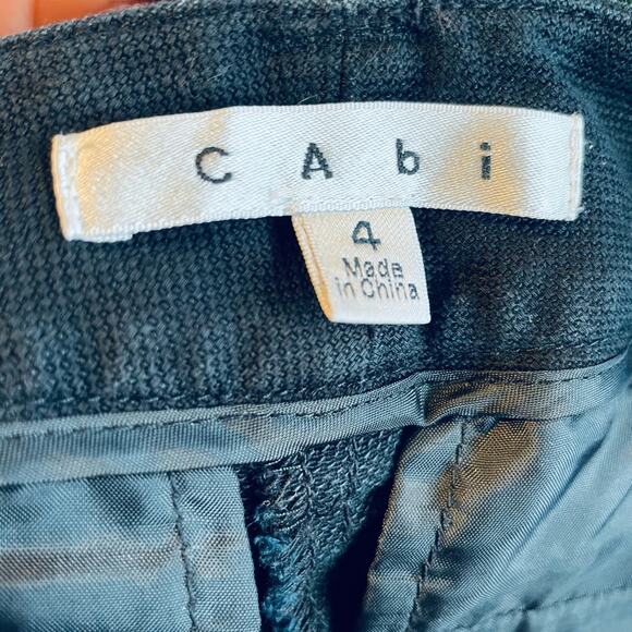 Cabi Y2K label black khaki Capri slacks - Picture 2 of 4